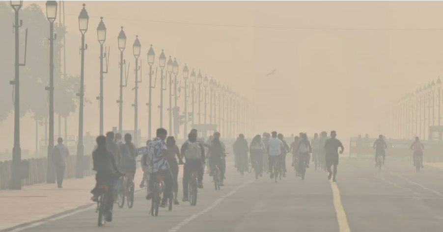 दिल्ली में बढ़ता प्रदूषण: AQI 400 पार, वायु गुणवत्ता बेहद खराब..... सरकार और संस्थान कर रहे प्रयास