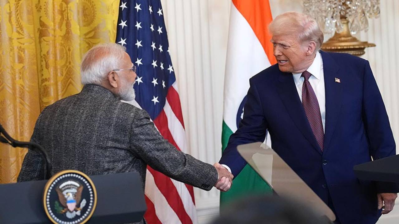 अमेरिका ने अपने नागरिकों को पाकिस्तान छोड़ने के लिए कहा, शहबाज शरीफ ने बुलाई इमरजेंसी मीटिंग