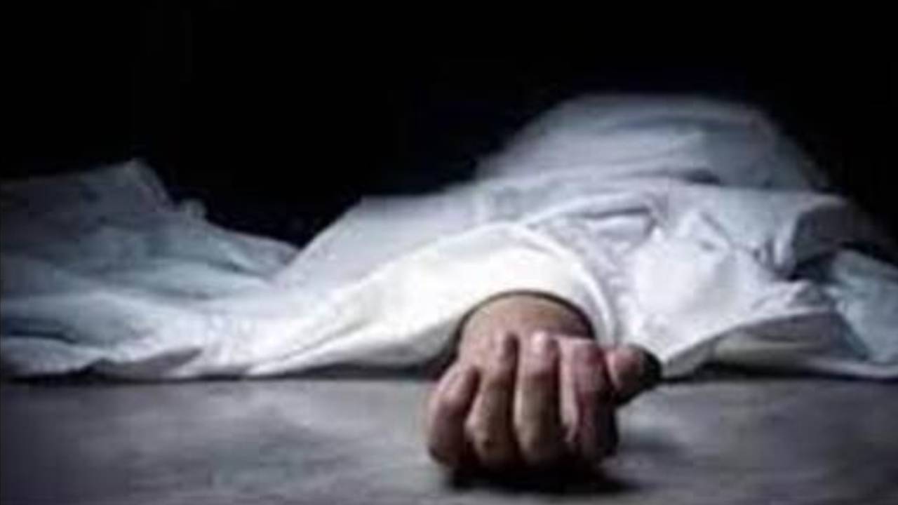​रेप पीड़िता ने किया सुसाइड, जबरदस्ती संबंध बनाने के लिए ब्लैकमेल कर रहा था आरोपी