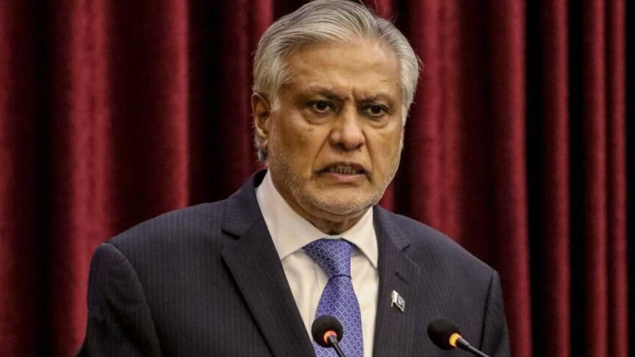 ​PAK डिप्टी-PM ने खोली ट्रंप के दावों की पोल, बोले– भारत को तीसरे देश की मध्यस्थता स्वीकार नहीं