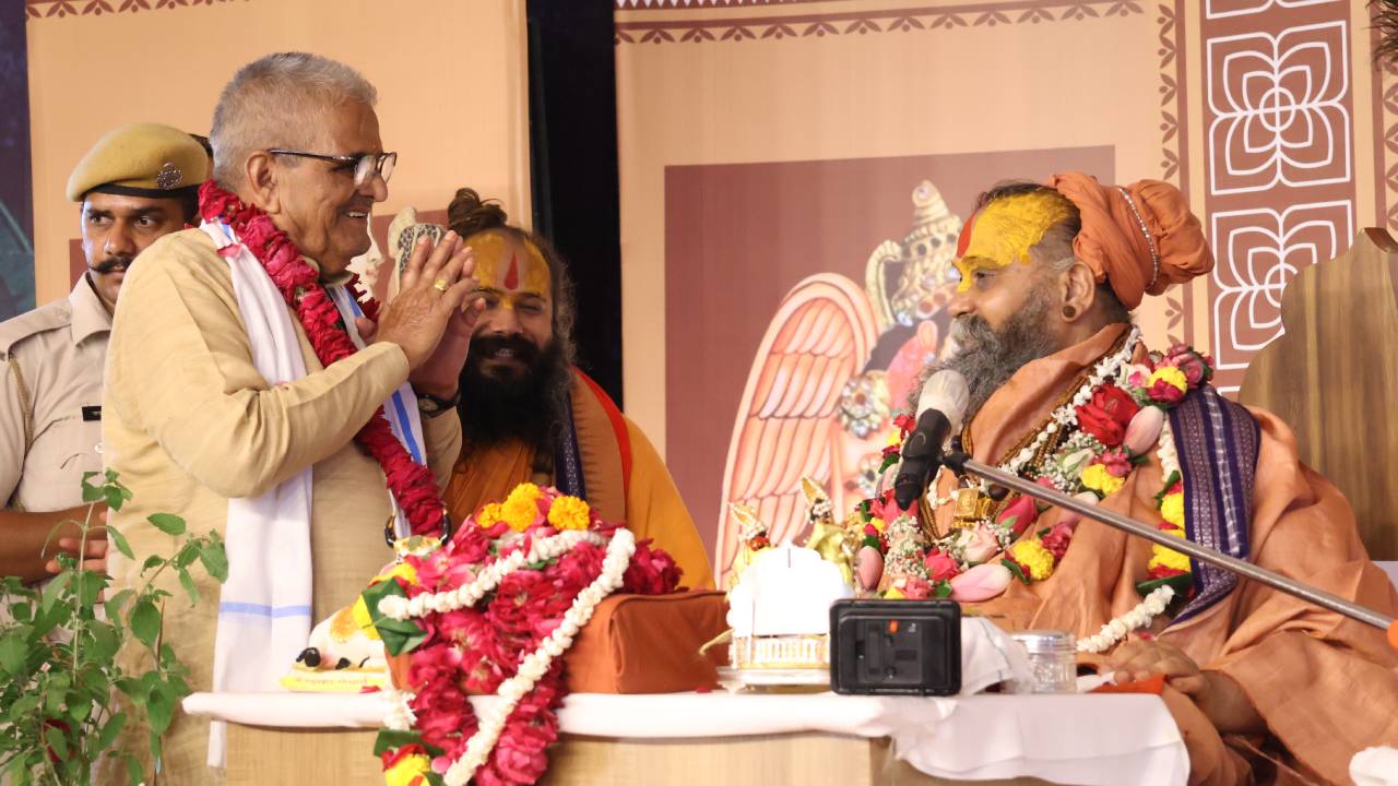 ​स्वदेशी अभियान की सफलता गोवंश के संवर्धन से ही संभव- स्वामी श्री राजेंद्र दास जी महाराज