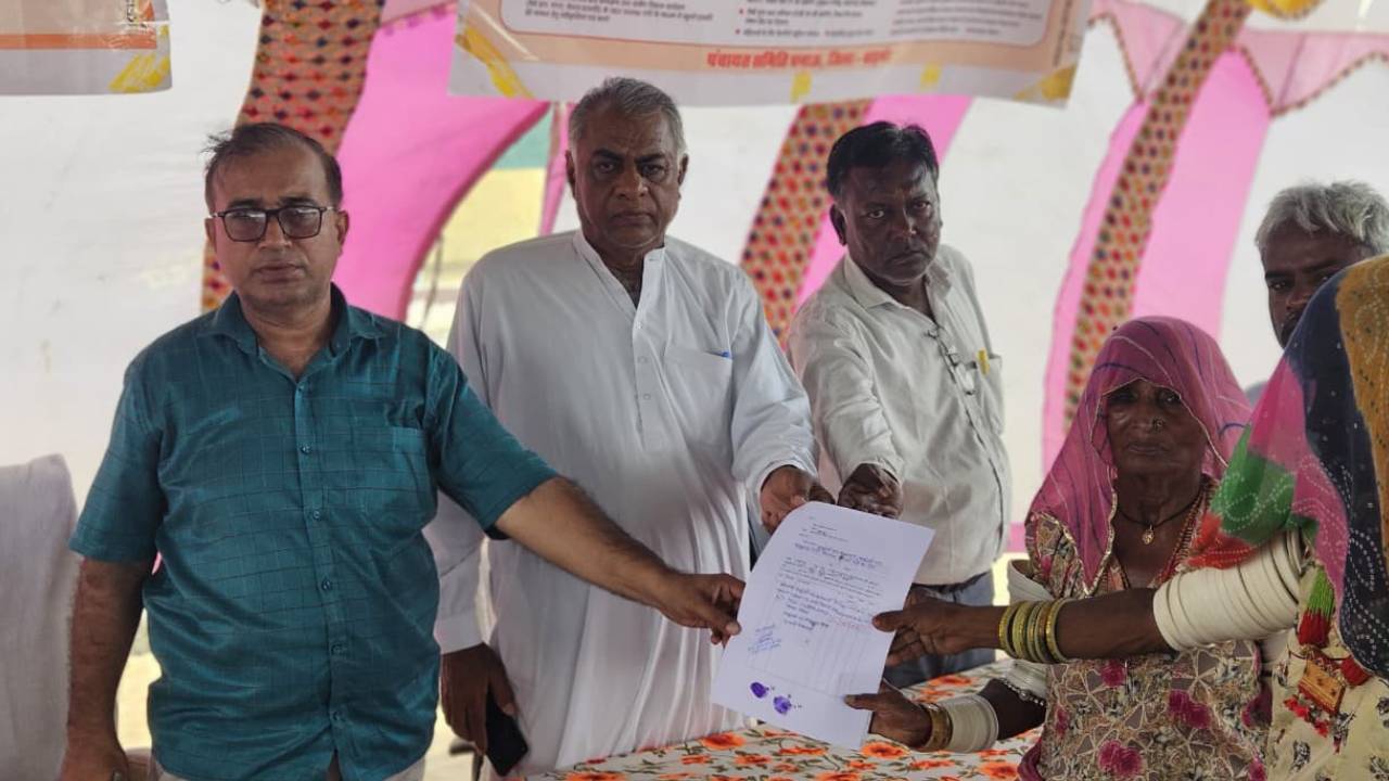 धनाऊ में ग्राम सेवा शिविर आम जनता के लिए साबित हुआ वरदान