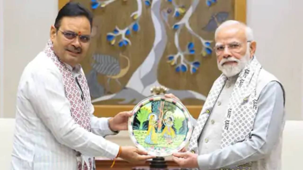 ​पीएम मोदी से मिले सीएम भजनलाल, मंत्रिमण्डल फेरबदल की चर्चा हुई तेज