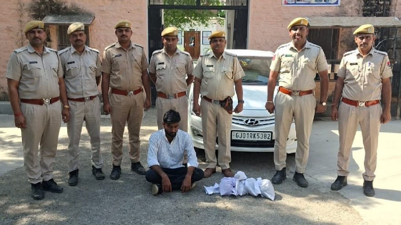 ​कार से 4.6 किलो ड्रग बरामद, तस्कर गिरफ्तार
