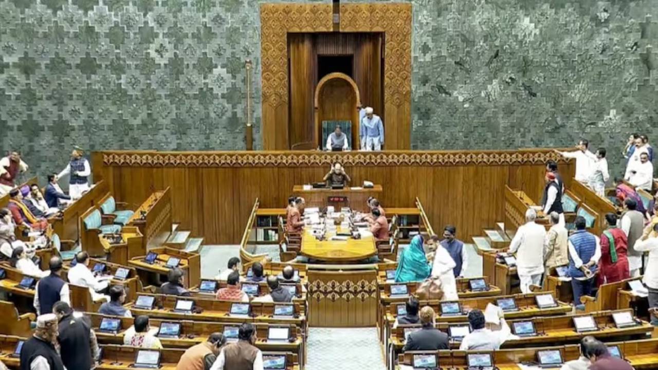 ​एक से 19 दिसंबर तक चलेगा संसद का शीतकालीन सत्र, राष्ट्रपति मुर्मू ने दी मंजूरी