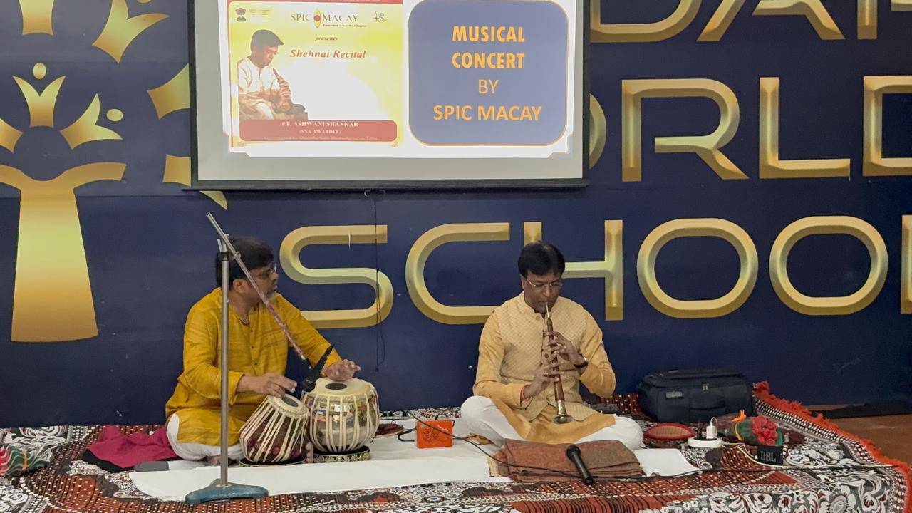 ​महावीर पब्लिक स्कूल और पोदार वर्ल्ड स्कूल में ‘शहनाई वादन’ कार्यक्रम सम्पन्न