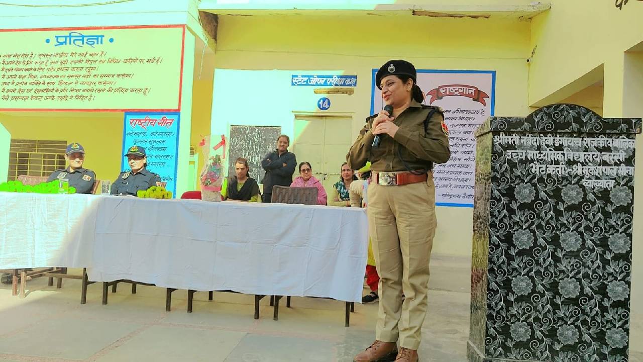 ​बस्सी में छात्राओं ने सीखी आत्मरक्षा व साइबर सुरक्षा की बारिकियां