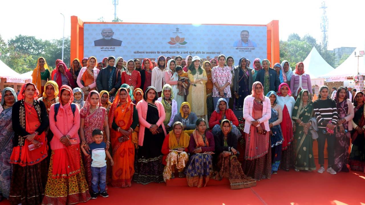 ​जवाहर कला केंद्र में राज्य सरकार की दो वर्ष की उपलब्धियों की प्रदर्शनी में उमड़ा जनसैलाब