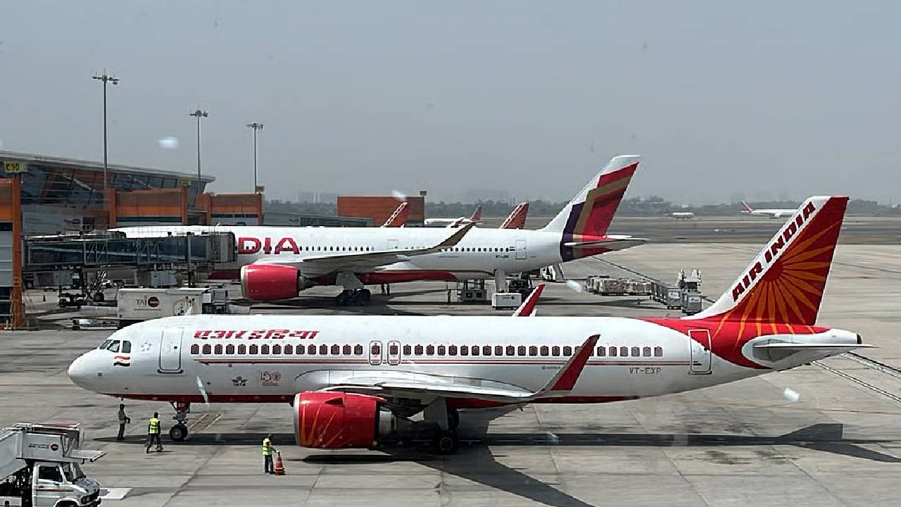 ​कोहरे ने रोकी उड़ानों की रफ्तार, 118 फ्लाइट्स कैंसिल, 16 डायवर्ट