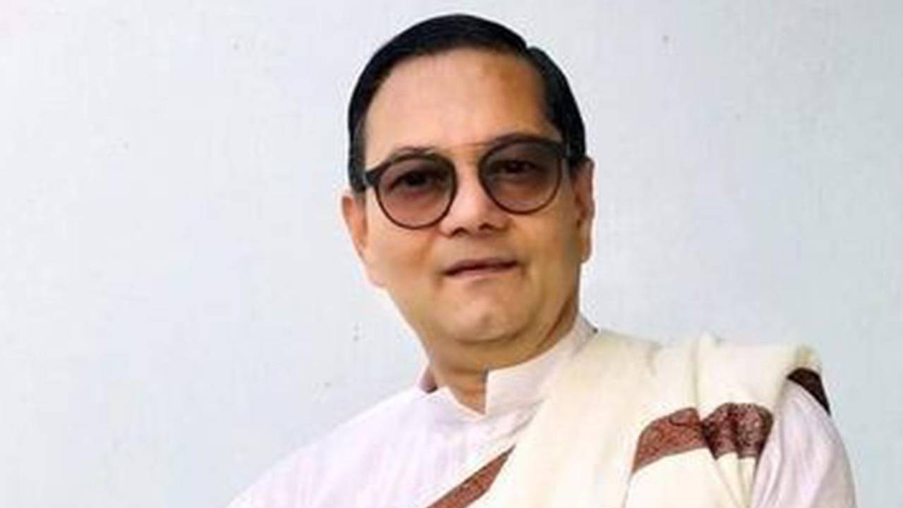 ​SIR मामले में नेताजी के प्रपौत्र को नोटिस, चुनाव आयोग की सफाई से भी नहीं थमा बवाल