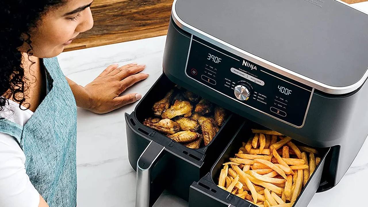 एयर फ्रायर में ये 4 चीजें पकाना पड़ सकता है भारी, सेहत और मशीन दोनों की बजेगी बैंड