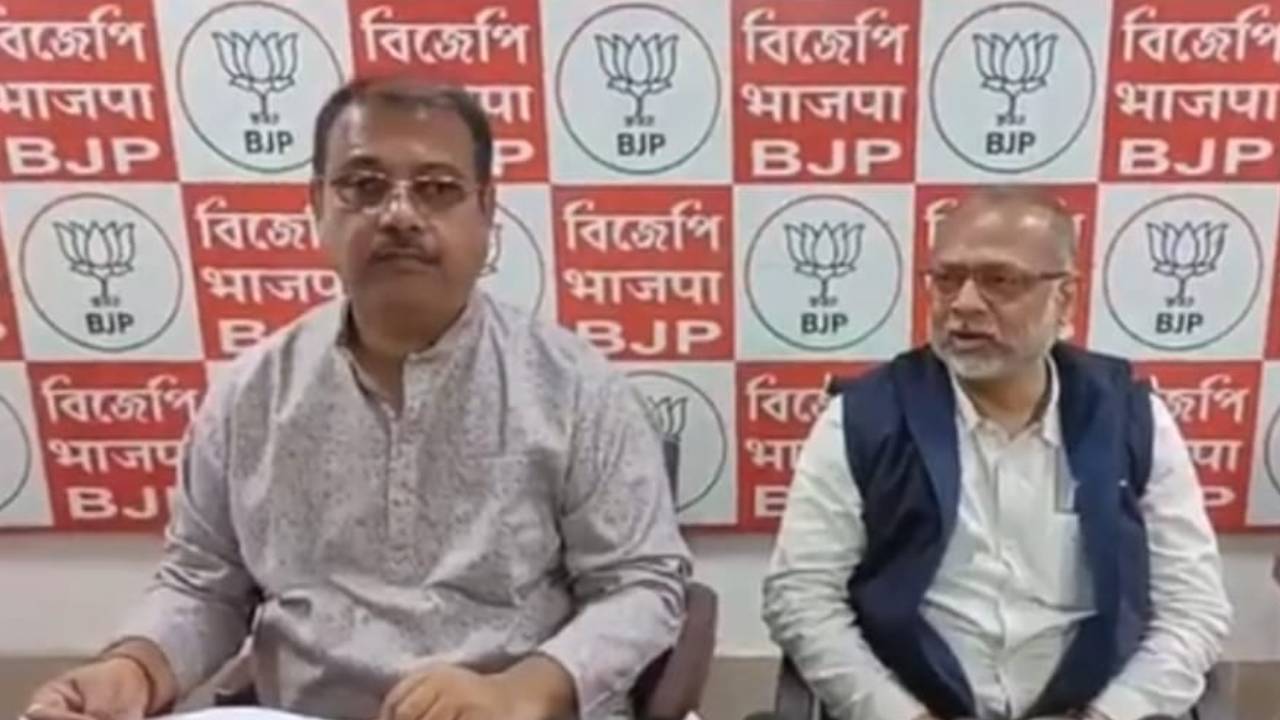 ​आसनसोल में सफाई संकट गहराया, हड़ताल के कारण वार्ड कूड़े के ढेर में तब्दील