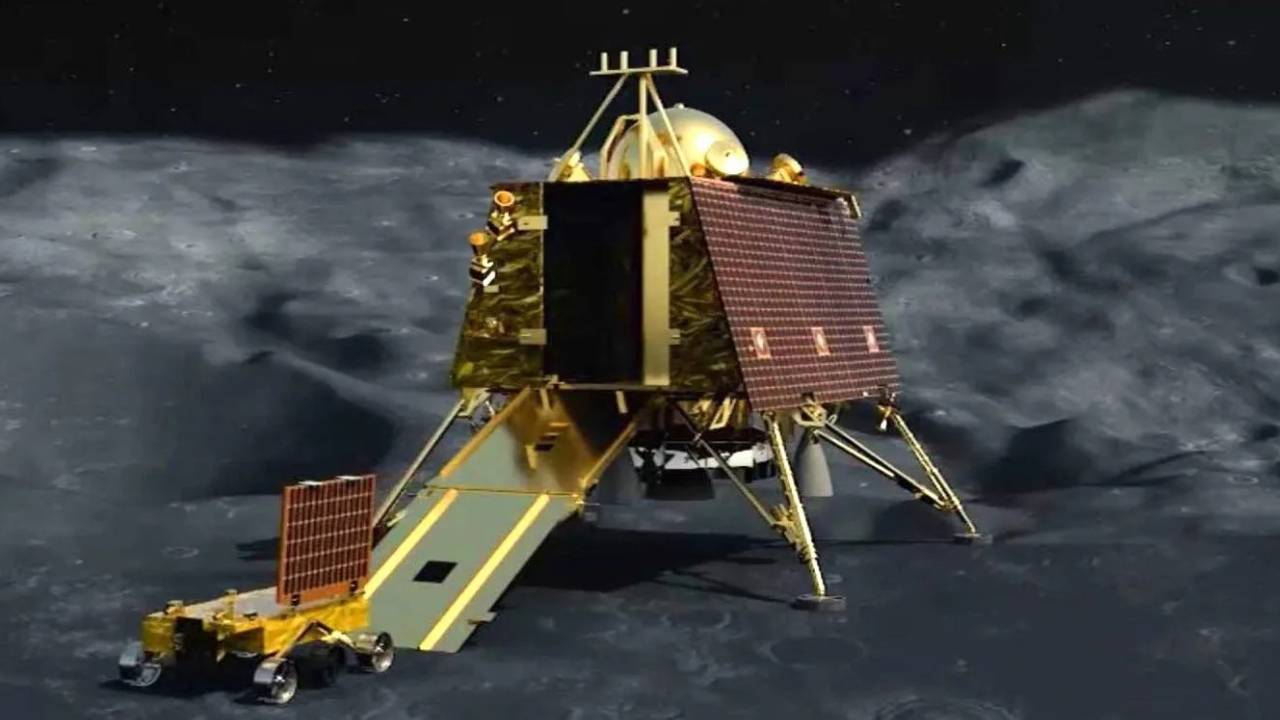 ​चांद के साउथ पोल पर मॉन्स माउटन पहाड़ पर उतरेगा चंद्रयान-4