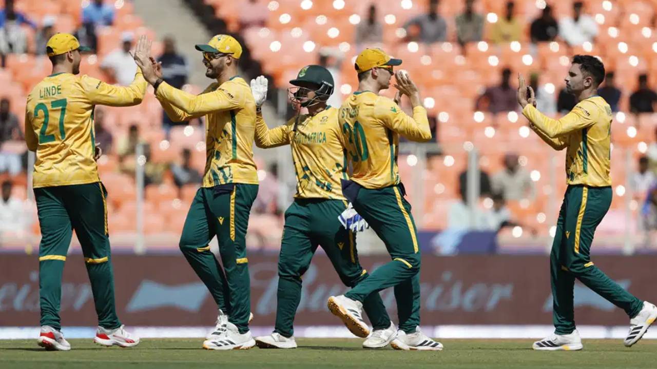 ​विश्व कप के पहले सुपर ओवर में अफ्रीका ने अफगानिस्तान को हराया