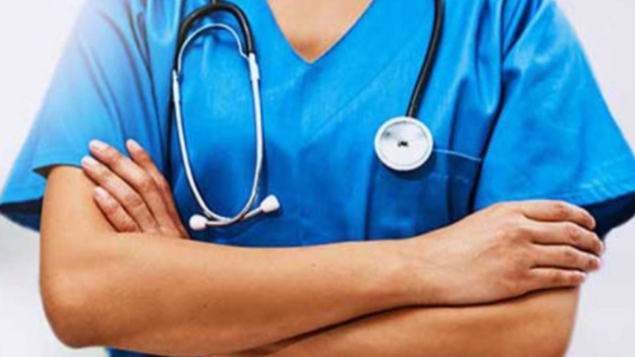 असिस्टेंट स्टाफ नर्स के पदों पर निकली भर्ती