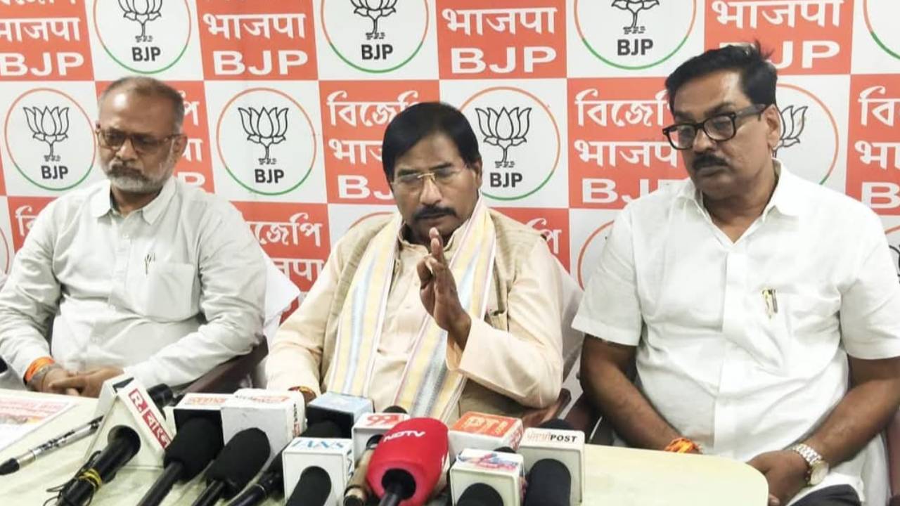 ​एसआईआर प्रक्रिया पर भाजपा सांसद का बड़ा बयान, धारा 356 लागू करने की मांग