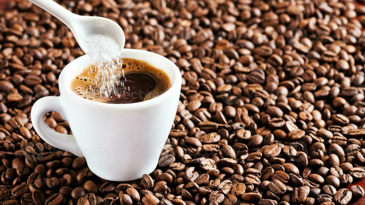 सबसे ज्यादा कॉफी पीते हैं इस देश के लोग, लंबी उम्र का ये है राज!