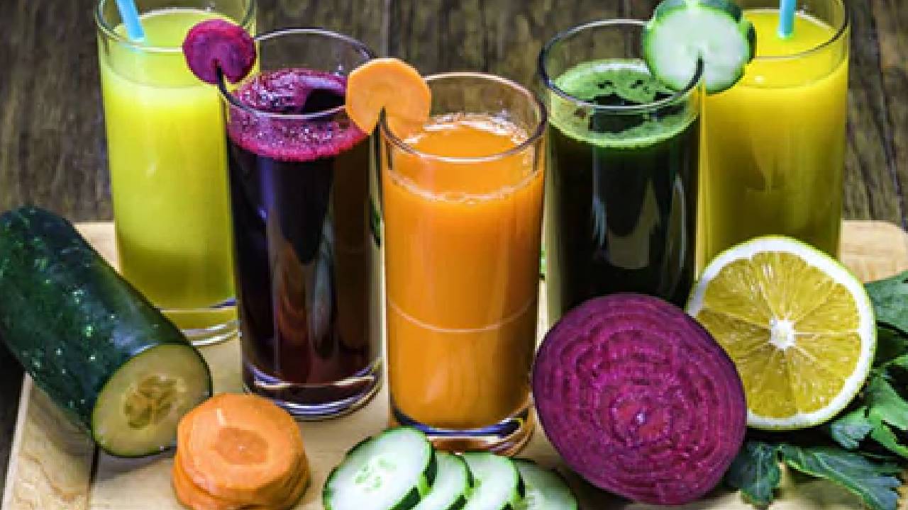 प्याज से आलू तक: सब्जियों का रस कैसे बढ़ाता है आपकी स्किन और बालों की खूबसूरती