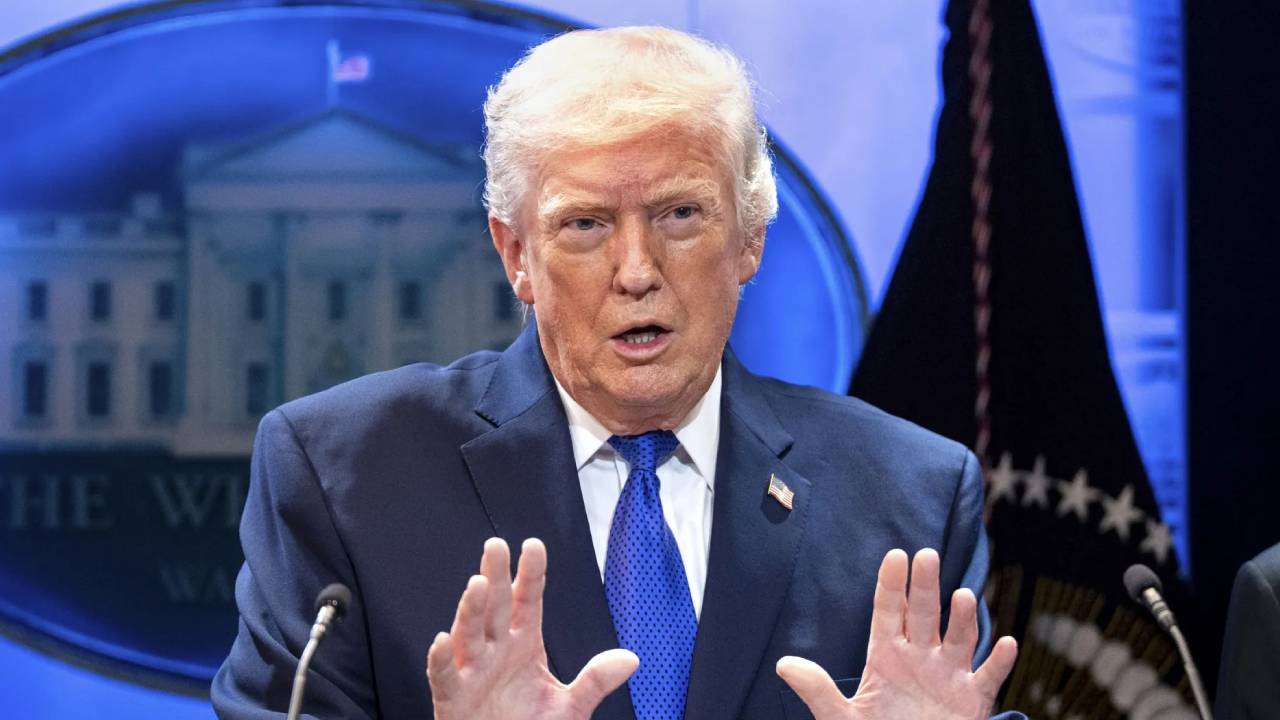 ​ट्रम्प ने फिर ऊंचे टैरिफ लगाने की दी धमकी, अमेरिकी सुप्रीम कोर्ट ने ज्यादा टैरिफ को बताया गैरकानूनी