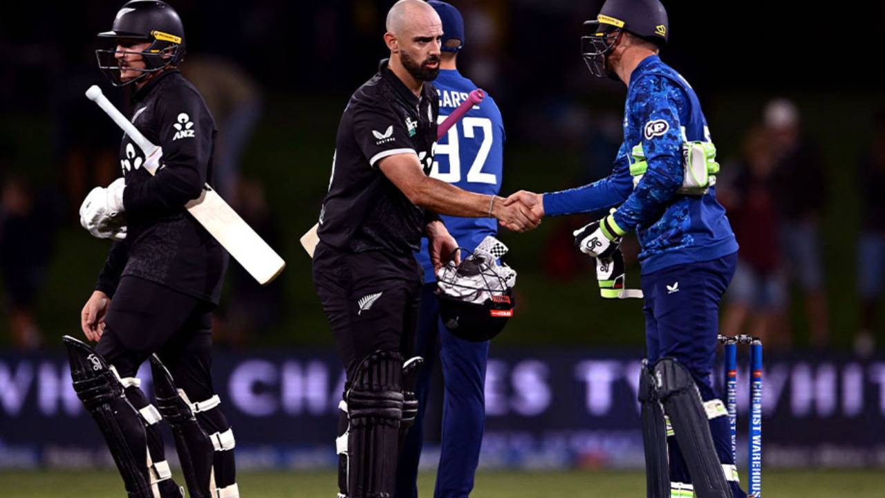 ​इंग्लैंड की जीत की दुआ करेगा पाकिस्तान, न्यूजीलैंड जीता तो सेमीफाइनल में जगह पक्की