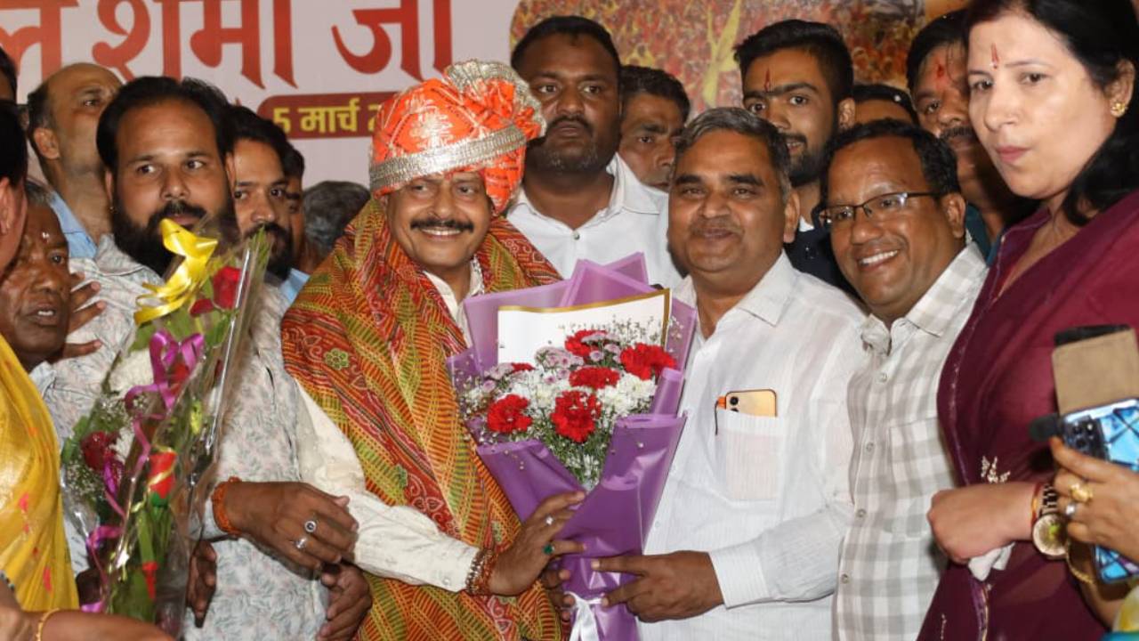 ​विधायक गोपाल शर्मा के जन्मदिन पर फागोत्सव व श्याम भजन संध्या रही आकर्षण का केंद्र, मंत्री, सांसद और कई विधायक भी हुए शामिल