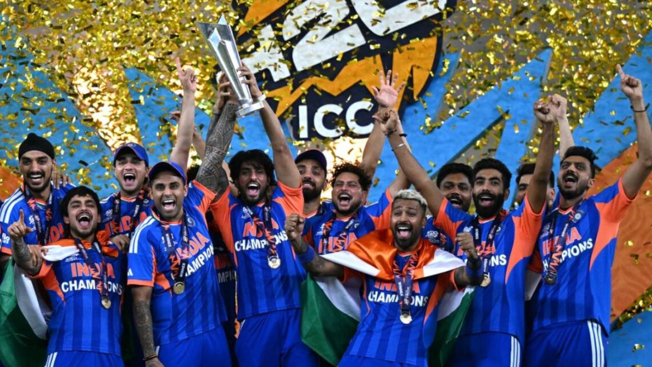 ​टीम इंडिया टी-20 विश्व कप जीतकर तोड़ दिए कई मिथक और बनाए कई रिकॉर्ड