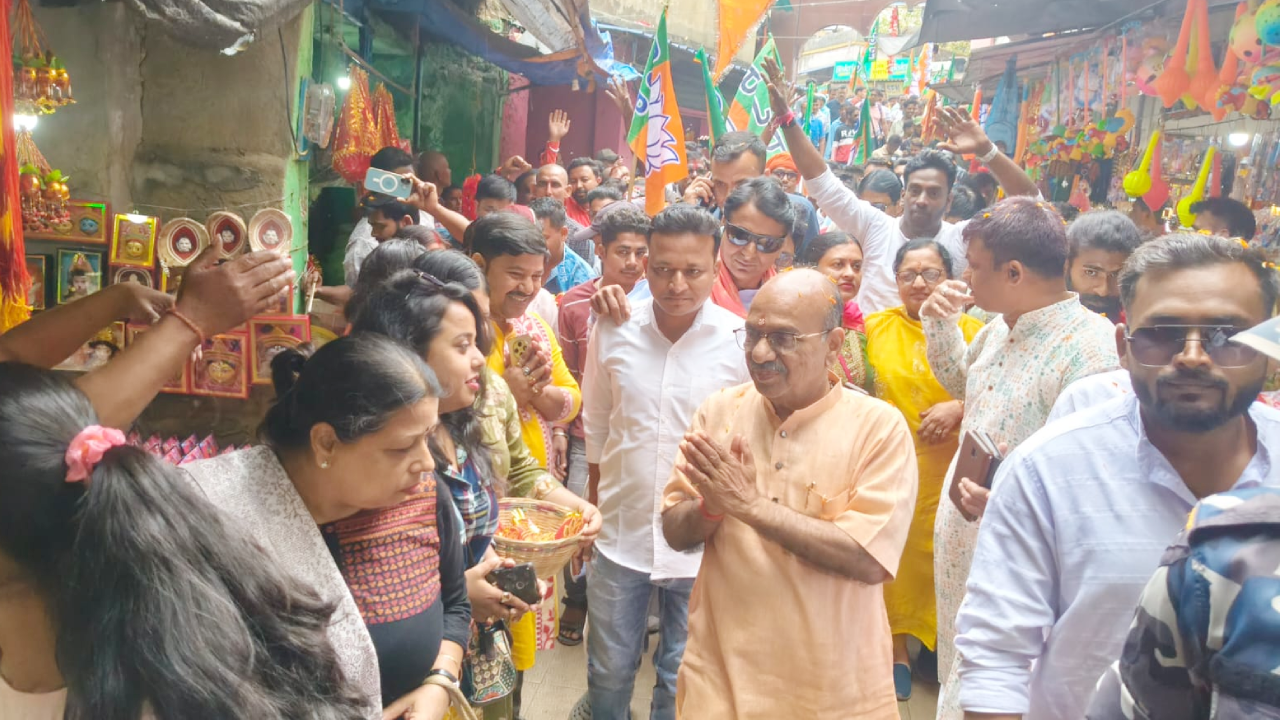 ​माँ कल्याणेश्वरी के आशीर्वाद से चुनावी शंखनाद, कुल्टी में भाजपा की ताकत का प्रदर्शन