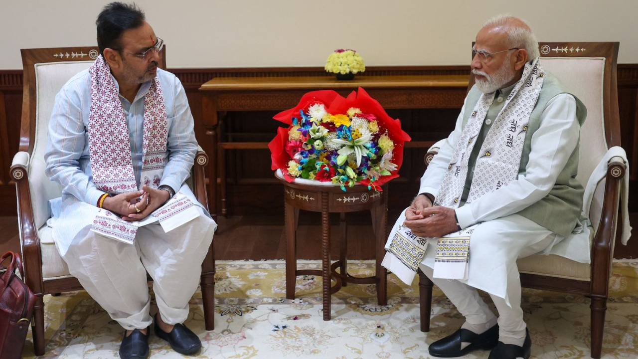 ​मुख्यमंत्री का नई दिल्ली दौरा, प्रधानमंत्री, लोकसभा अध्यक्ष, केन्द्रीय आवासन और शहरी कार्य मंत्री एवं केन्द्रीय नागर विमानन मंत्री से की मुलाकात