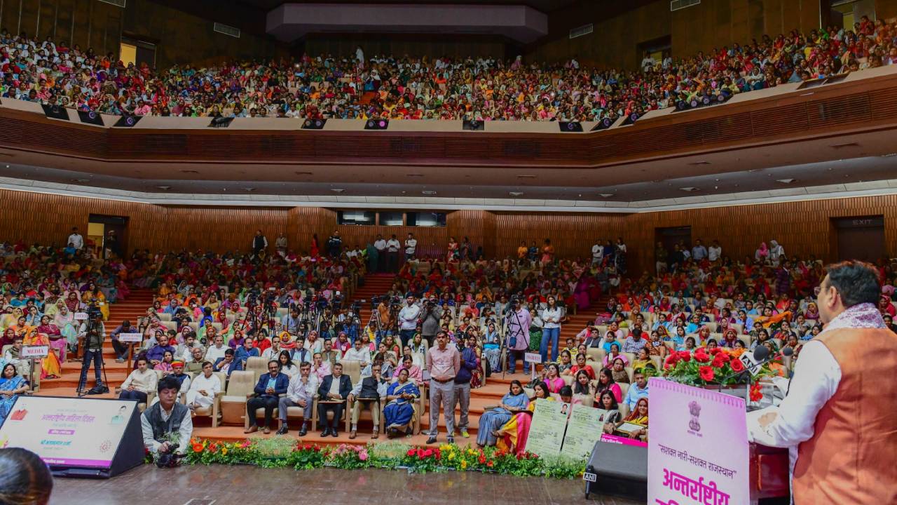 प्रधानमंत्री मातृ वंदना योजना में 11 लाख 52 हजार से अधिक गर्भवती महिलाएं लाभांवित