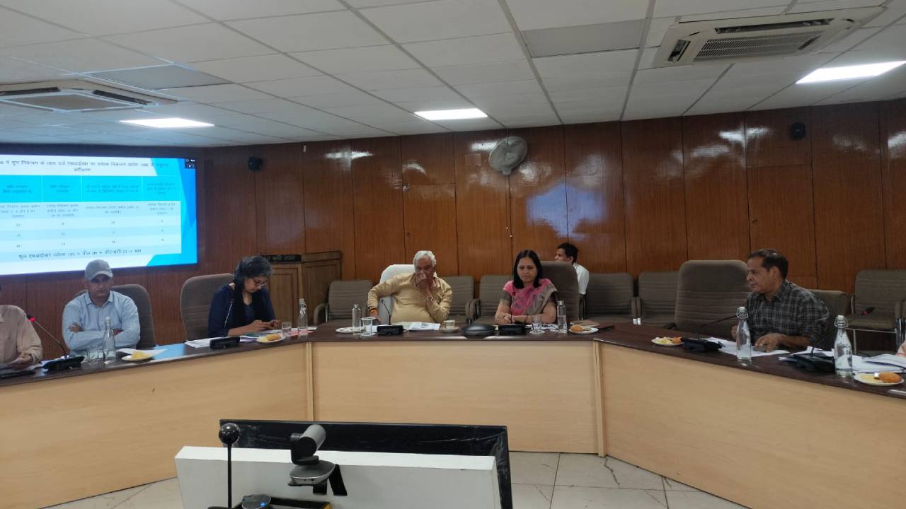 ​खरीफ 2026 हेतु उर्वरक प्रबंधन सुदृढ़, किसानों को समय पर उपलब्धता व संतुलित उपयोग पर विशेष जोर