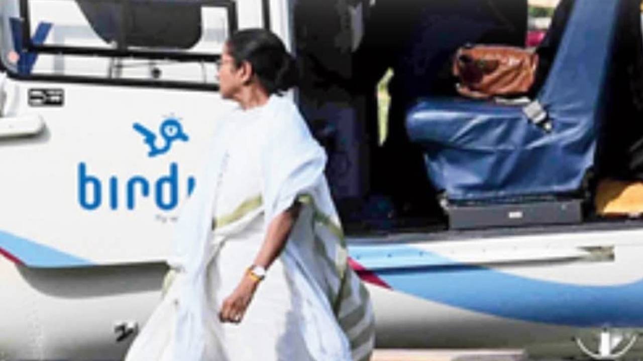 ​मुख्यमंत्री ममता बनर्जी की सुरक्षा में बड़ी चूक से मचा हड़कंप, सुरक्षा एजेंसियां अलर्ट