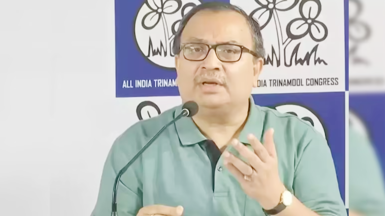 ​भाजपा का ‘संकल्प पत्र’ बना सियासी निशाना, TMC बोली यह तो ममता मॉडल की ‘जेरॉक्स कॉपी’