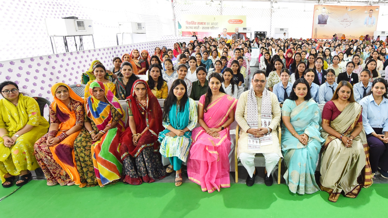 नारी शक्ति पर डबल इंजन का बड़ा दांव: भजनलाल शर्मा का ऐलान—33% आरक्षण से बदलेगी राजनीति, महिलाओं को मिलेगा सीधा सशक्तीकरण