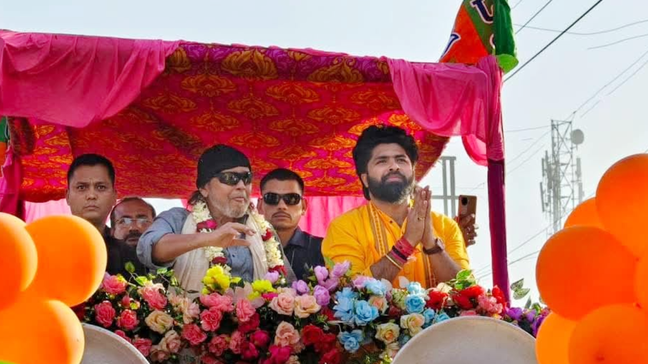 बाराबानी में भाजपा का शक्ति प्रदर्शन, मिथुन चक्रवर्ती के रोड शो में उमड़ी भीड़