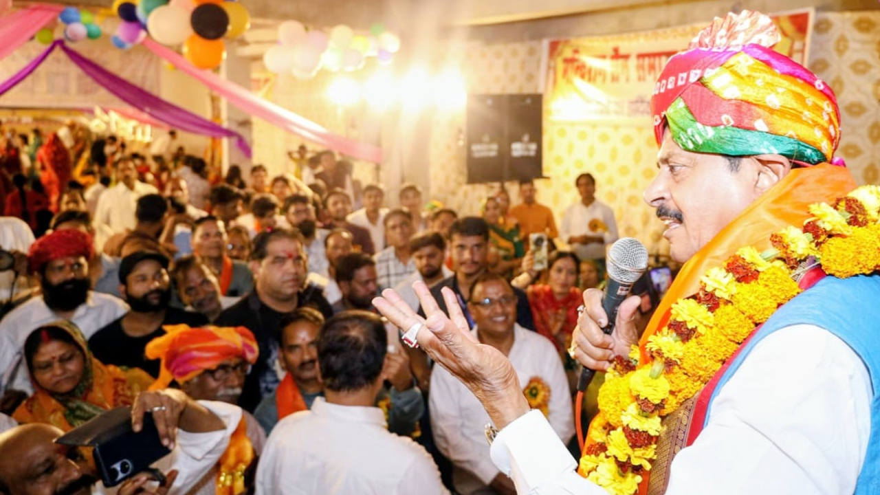 ​सैन महाराज जयंती पर सामाजिक एकता का संदेश, विधायक शर्मा ने सैन महाराज के आदर्शों को अपनाने का किया आह्वान