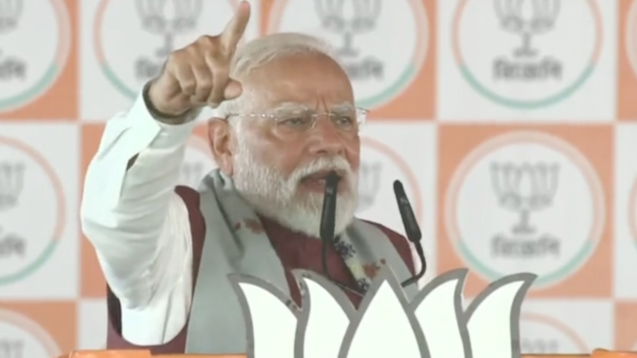 झालमुड़ी मैंने खाई लेकिन झाल (मिर्च) टीएमसी को लगी- नरेंद्र मोदी