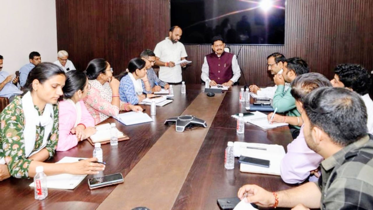 ​गर्मियों में जलापूर्ति में न हो कठिनाई : विधायक गोपाल शर्मा