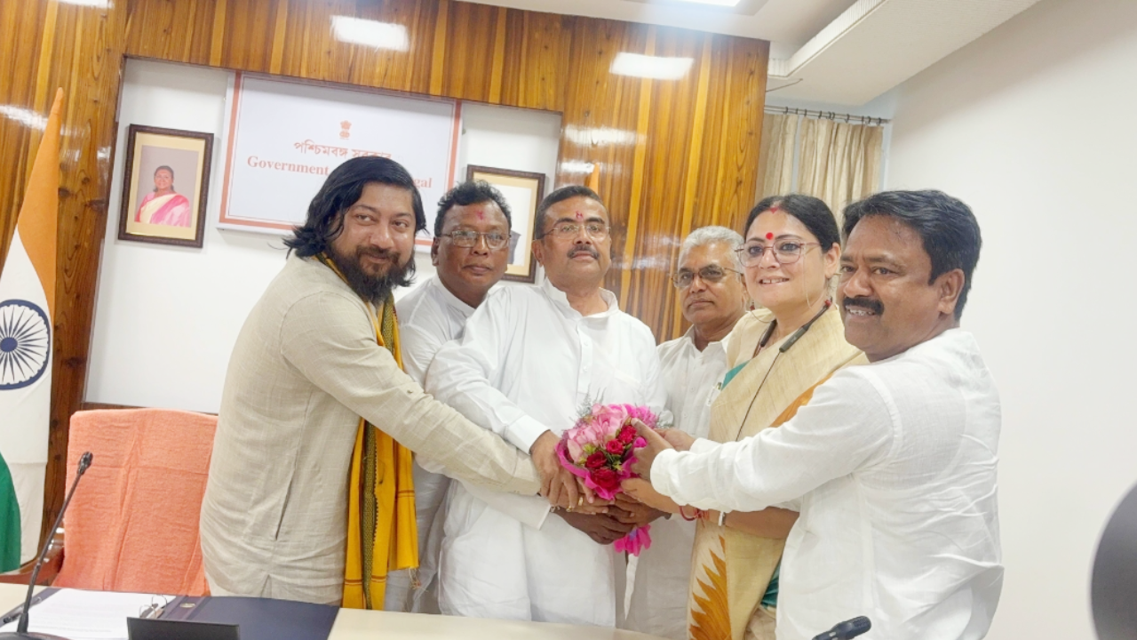 ​शुभेंदु सरकार ने किया विभागों का बंटवारा, विकास और सुशासन पर फोकस