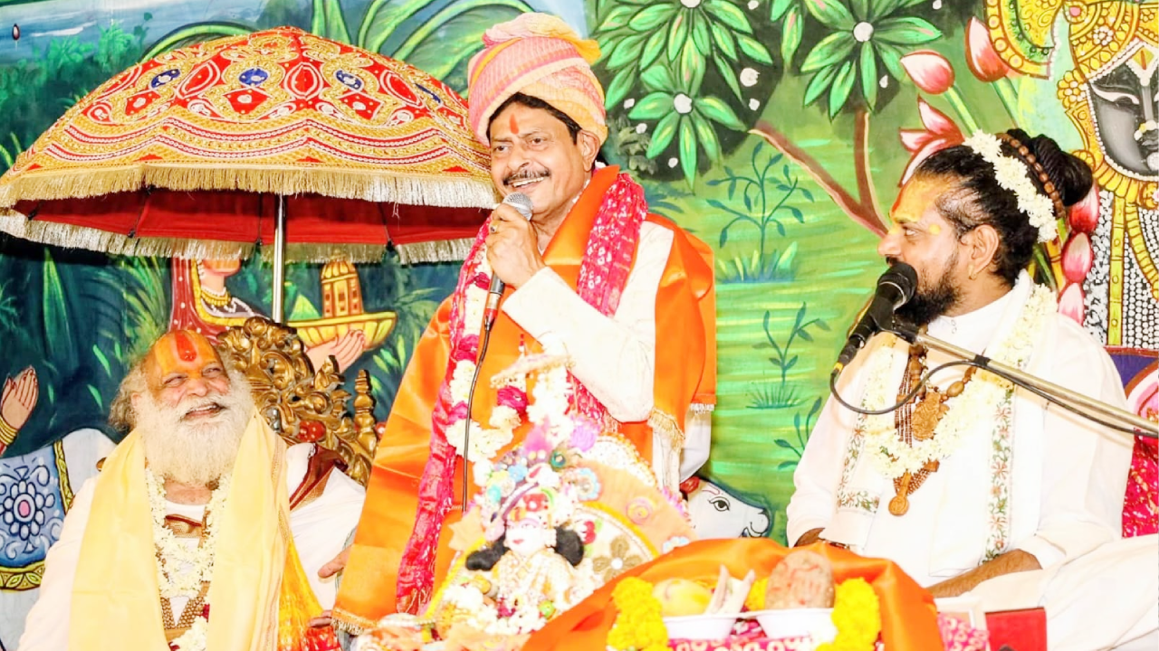 कथाएं समाज में संस्कार और आध्यात्मिक ऊर्जा की संवाहक: गोपाल शर्मा