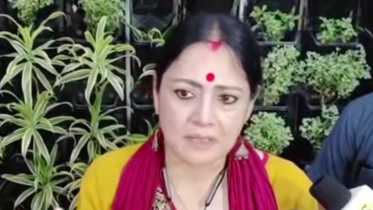 ​बंगाल में स्वच्छता पर सरकार सख्त, 1 सितंबर से सार्वजनिक स्थानों पर गंदगी और थूकने पर लगेगा जुर्माना