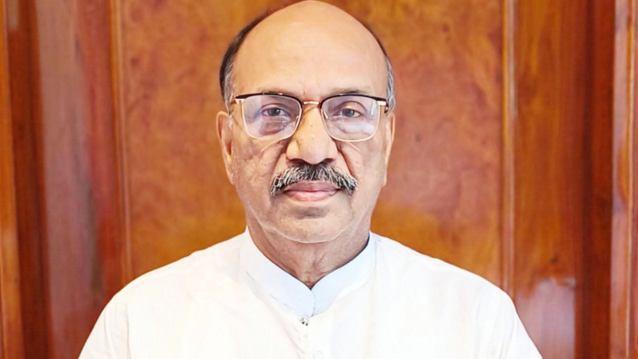 ​संघ के स्वयंसेवक से कैबिनेट मंत्री तक: डॉ. अजय कुमार पोद्दार के संघर्ष, समर्पण और सफलता की गौरवगाथा