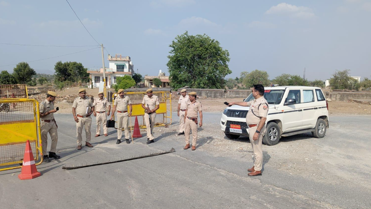 राजस्थान पुलिस का मेगा नाकाबंदी अभियान: 15,083 चालान, 25.50 लाख नकदी जब्त, 226 गिरफ्तार