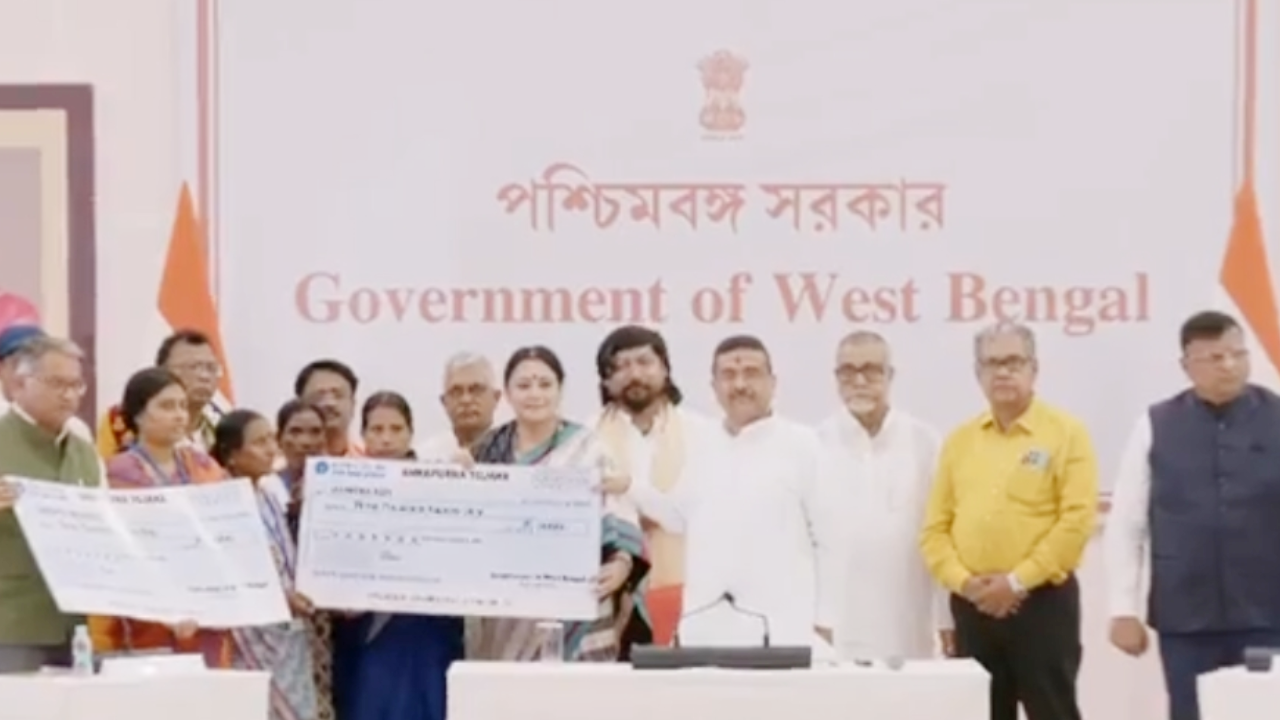 ​‘अन्नपूर्णा भंडार’ योजना का आगाज: 28 लाख से अधिक महिलाओं के खातों में पहुंचे 3-3 हजार रुपए