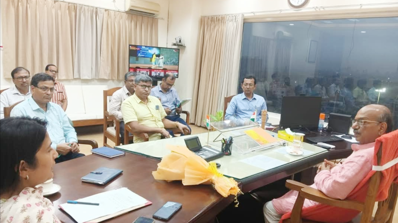 ​लोक निर्माण विभाग का कार्यभार संभालते ही विकास को दी प्राथमिकता: डॉ. अजय कुमार पोद्दार