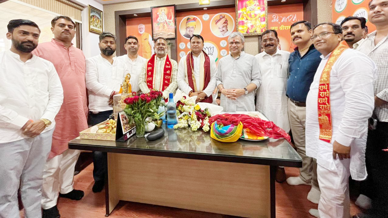 रेल से लेकर डिजिटल इंडिया तक... अश्विनी वैष्णव ने गिनाईं मोदी सरकार की बड़ी उपलब्धियां