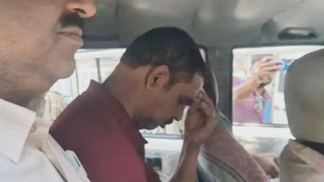 ​बालू-कोयला तस्करी के चर्चित आरोपी युधिष्ठिर घोष गिरफ्तार, पांडवेश्वर में बड़ी कार्रवाई से मचा हड़कंप