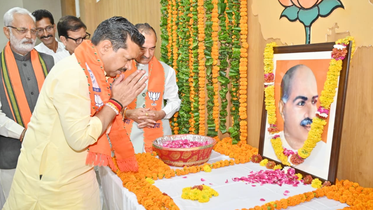 डॉ. श्यामा प्रसाद मुखर्जी के विचार आज भी राष्ट्र निर्माण के पथ-प्रदर्शक: मदन राठौड़