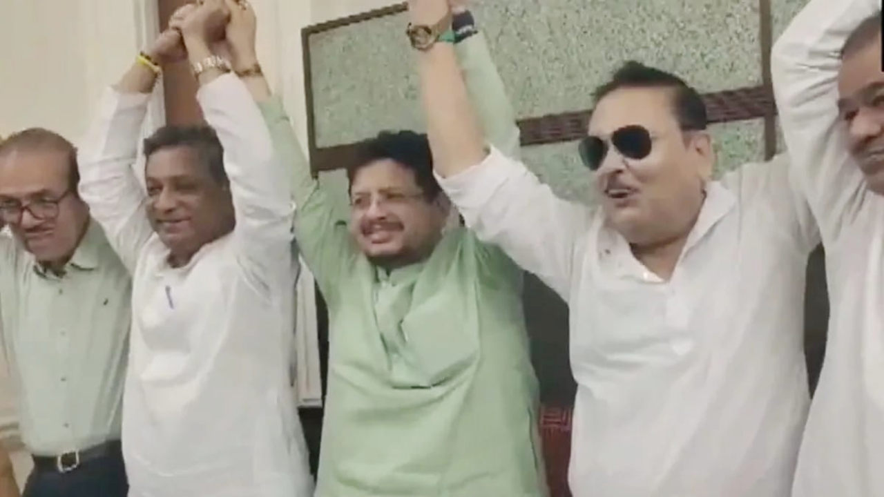 ​ममता बनर्जी के करीबी मदन मित्रा ने छोड़े सभी पद, ऋतब्रत बनर्जी के बागी खेमे में हुए शामिल