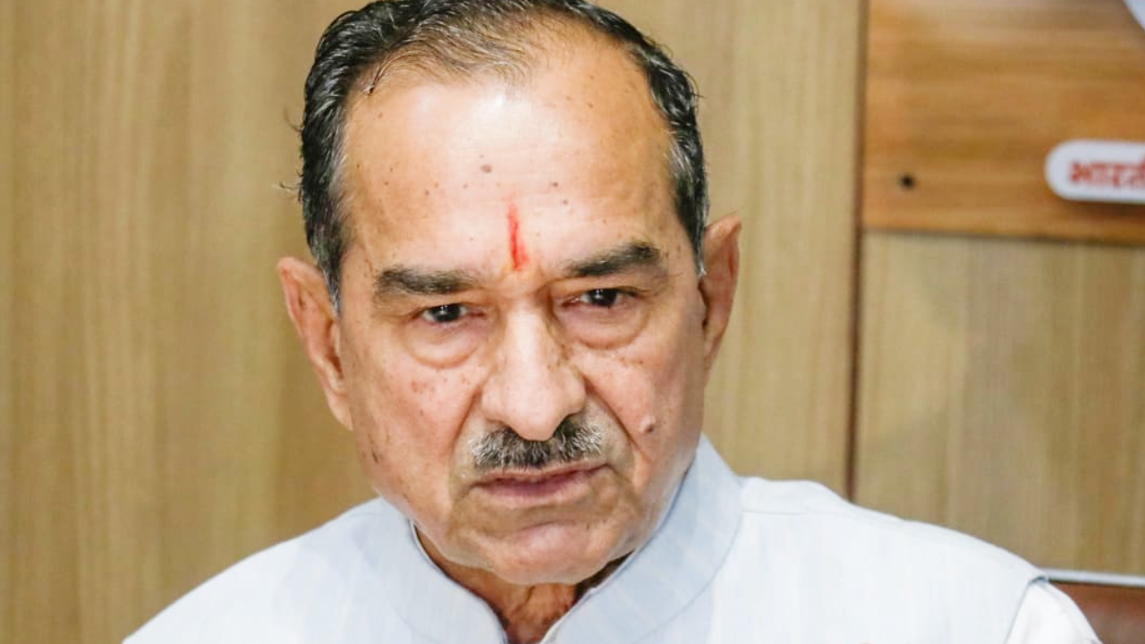 कांग्रेस के 'आयोग घेराव' पर मदन राठौड़ का करारा हमला, "सुर्खियों में रहने की नौटंकी बंद करे कांग्रेस, मीडिया में बने रहने के लिए रचा जा रहा ड्रामा