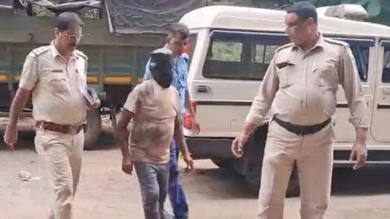 ​दुर्गापुर में नाबालिग से प्रताड़ना का आरोप, 74 वर्षीय बुजुर्ग गिरफ्तार